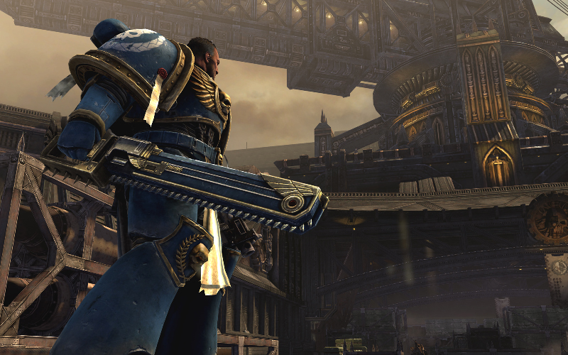 Illustration for article titled Warhammer 40K: Space Marine Pits Thousands of Orks Against One Chainsword